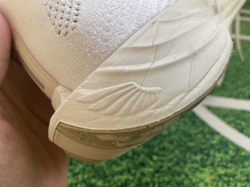 ナイキペガサスプラス　羽